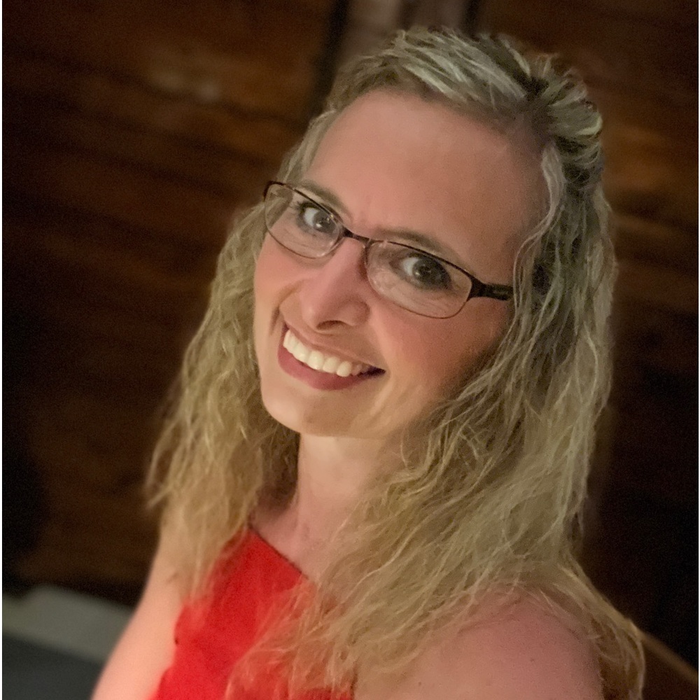 Meet your Posher, Sissy